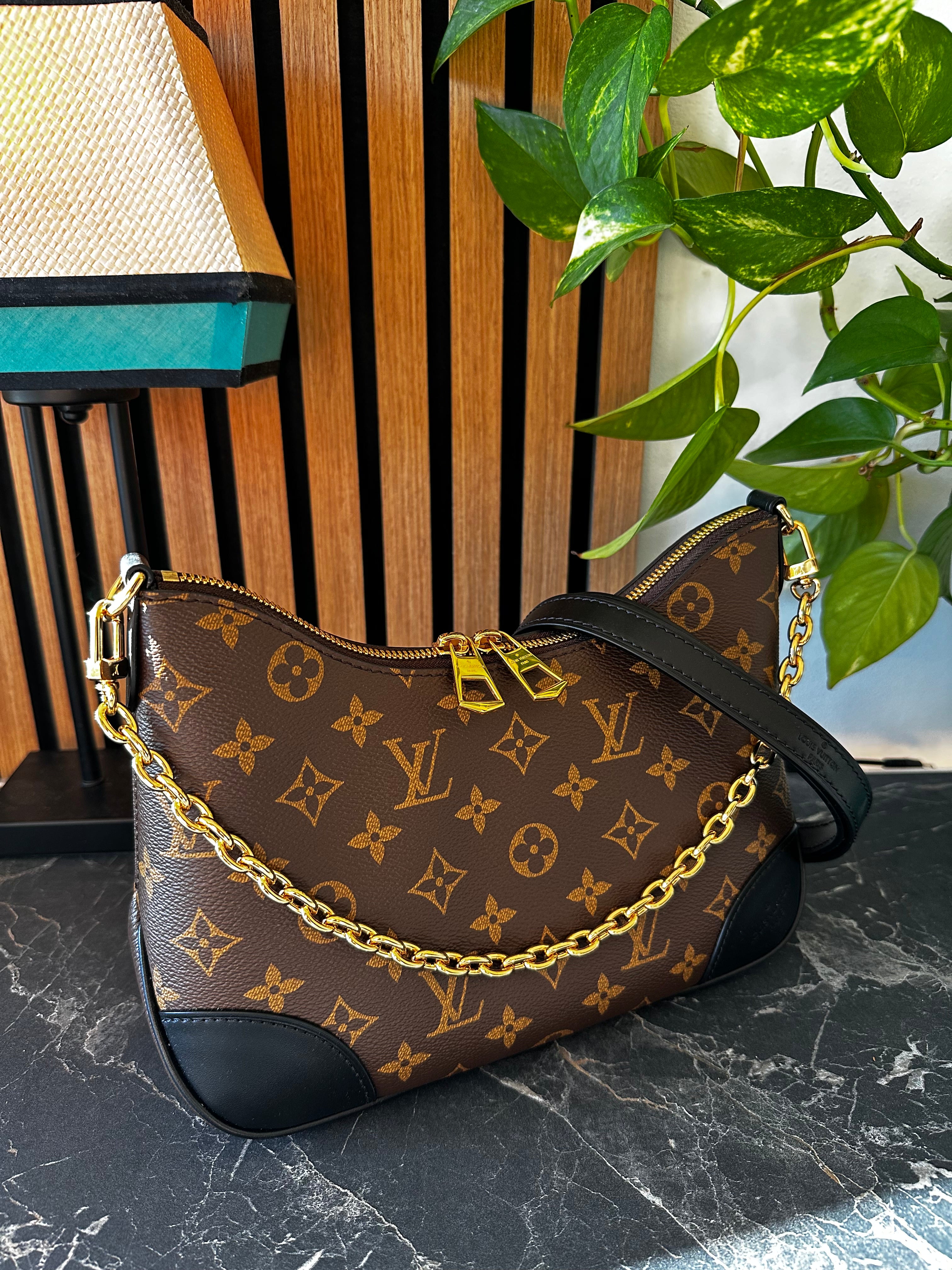 Boulogne PM Monogram Canvas / Collection 2023 / M45831