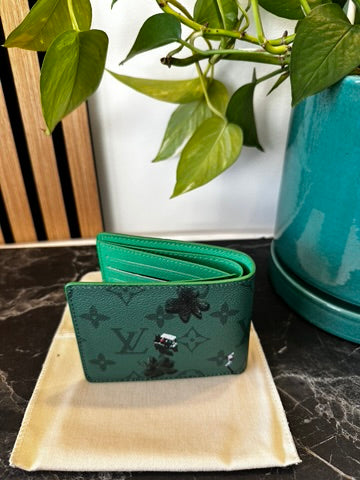 Portefeuille fin Vert Golf / Collection 2025 / M14878