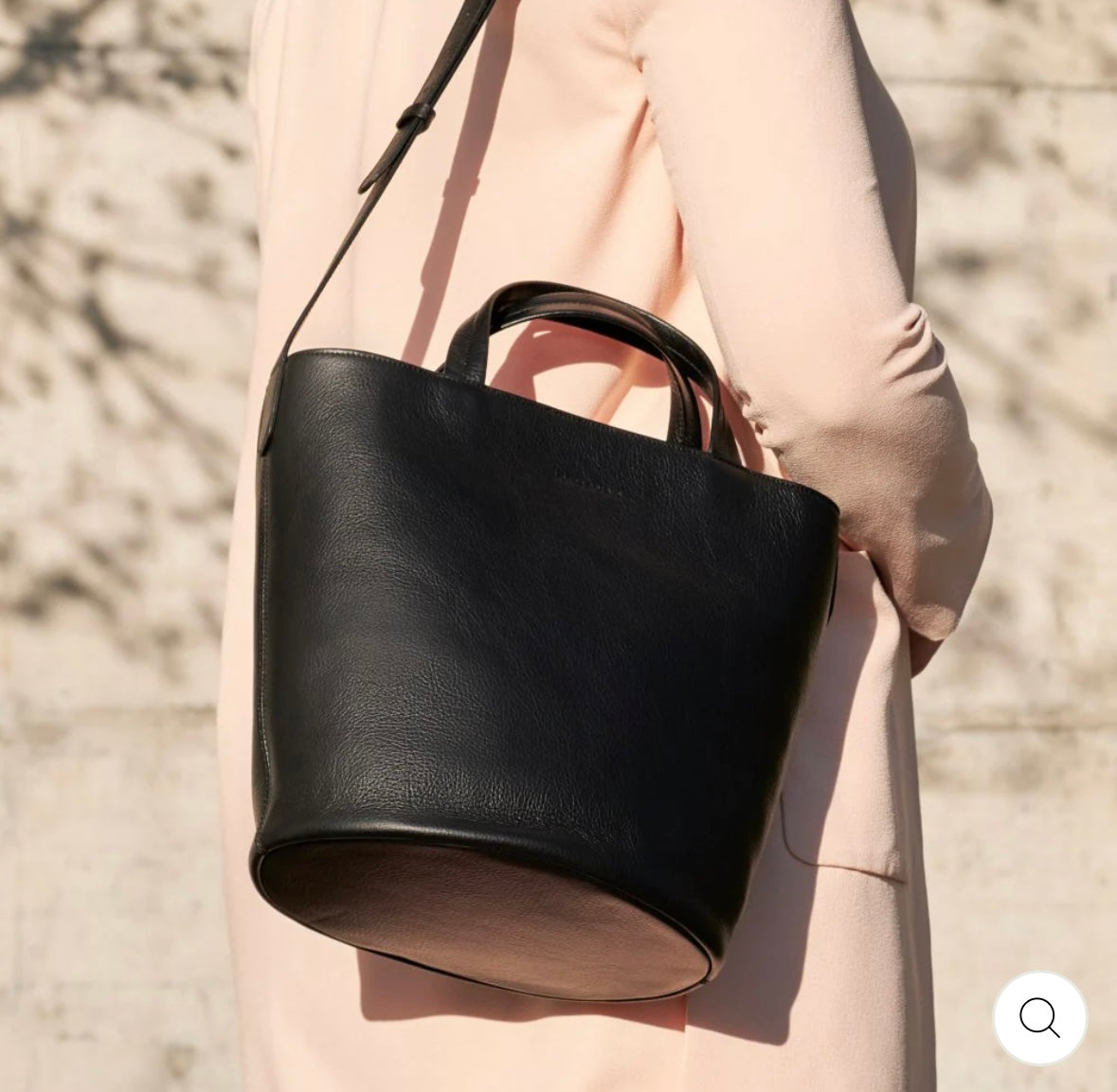Grand sac seau noir